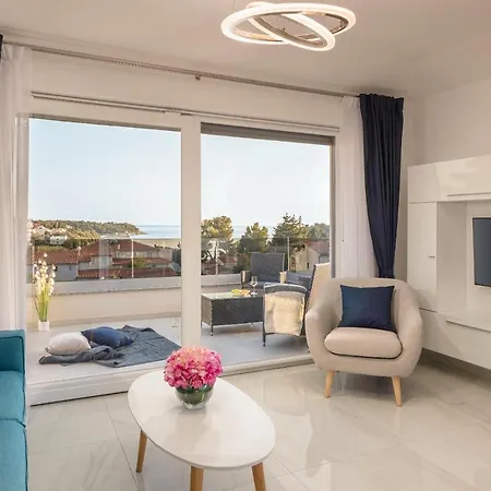 Blue Dream Apartment
