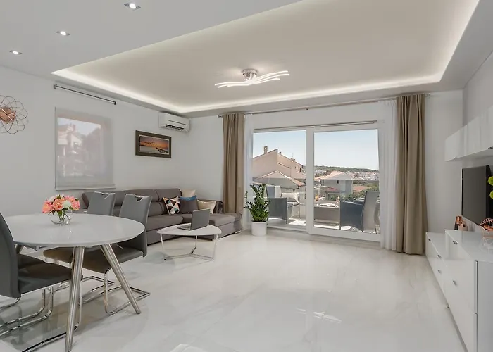 Blue Dream Apartment *